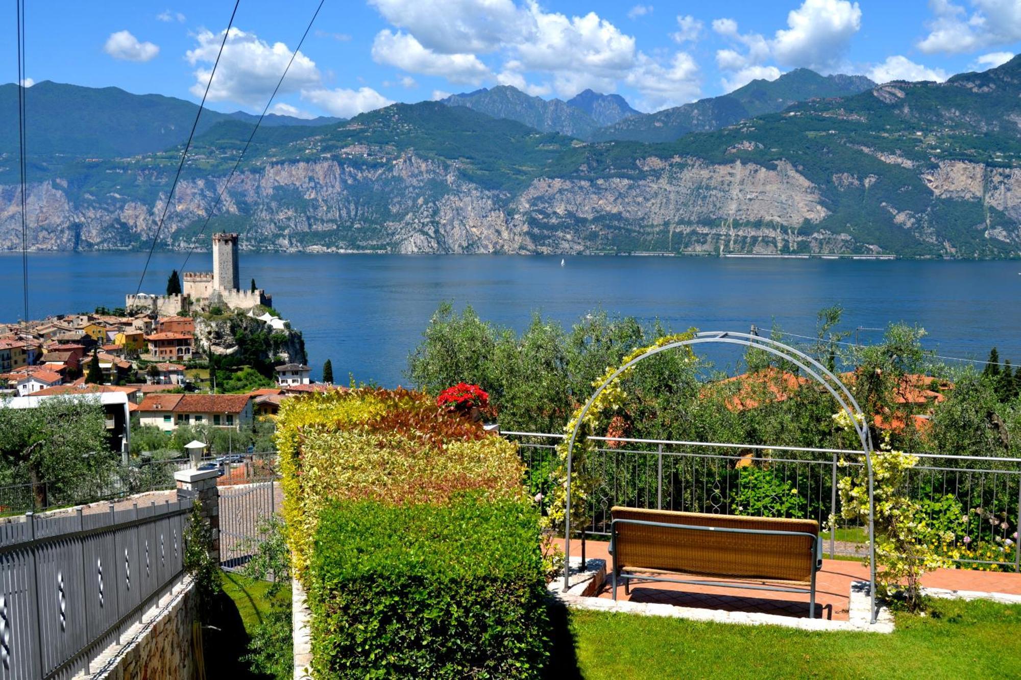 Appartamenti La Perla Malcesine Exterior foto